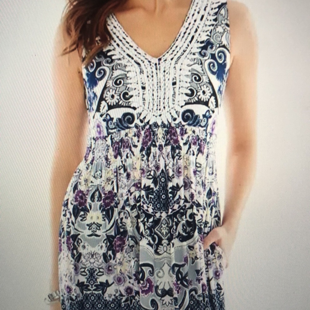 Soma crochet-trim maxi dress